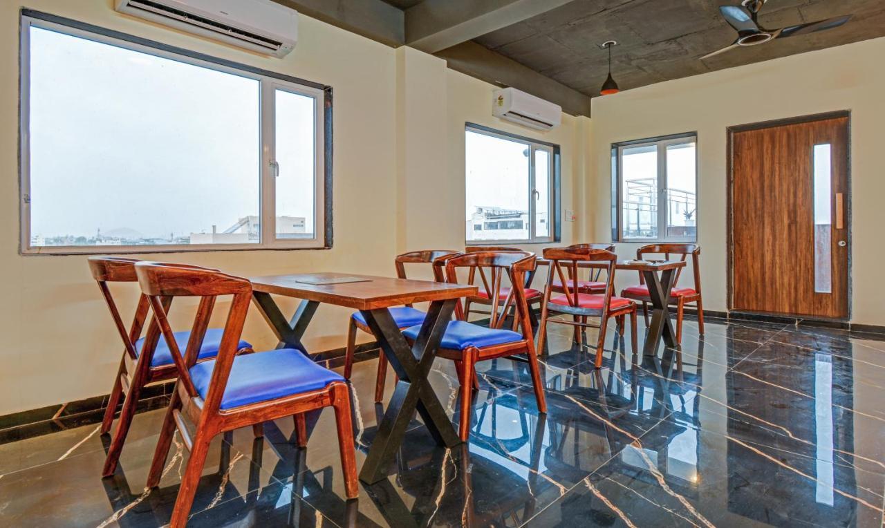 Tripli Hotels Le Shelton Udaipur Exterior foto